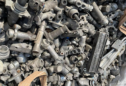 鑄鋁件破碎機 鑄鋁件破碎機