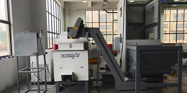 金屬屑壓餅機，美化機加工工廠環境，降低運輸成本