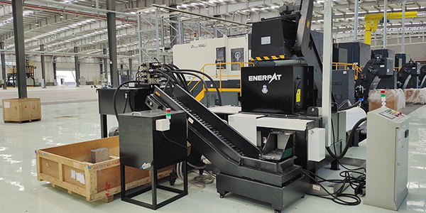 下腳料也能變廢為寶？看這臺金屬下腳料壓塊機(jī)！