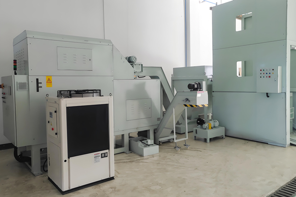 廣東大冶摩托車技術公司定制鐵屑壓餅機案例 廣東大冶摩托車技術公司定制鐵屑壓餅機案例