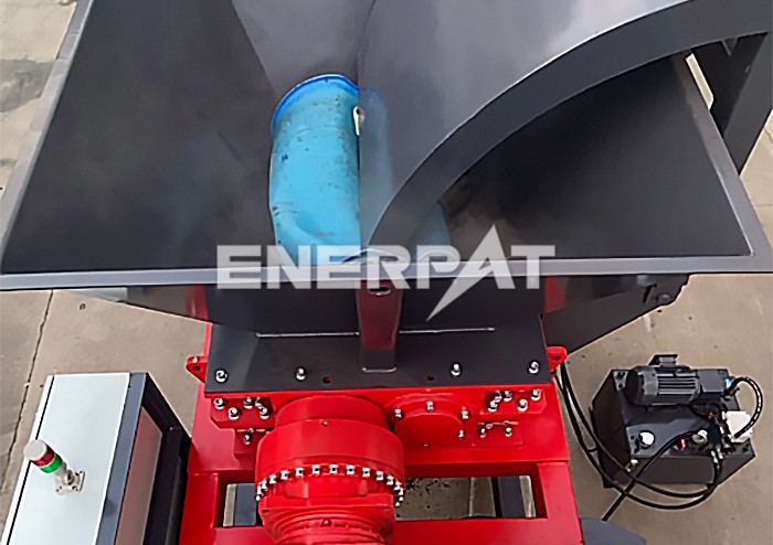 塑料化工桶破碎機(jī)