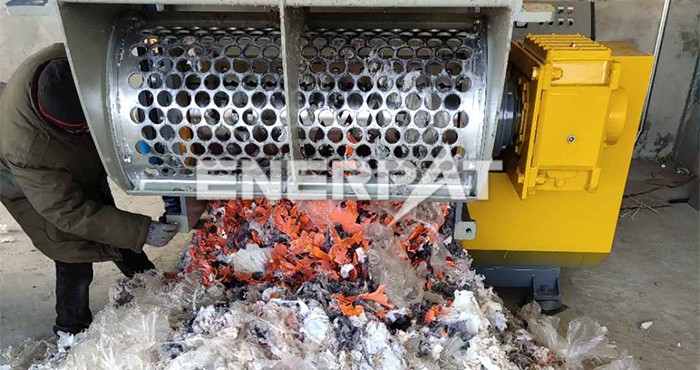 塑料撕碎機刀片怎么選 塑料撕碎機刀片怎么選