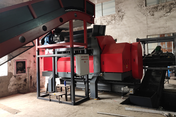 杭州某固廢處理公司定制易拉罐包塊破碎設備案例 杭州某固廢處理公司定制易拉罐包塊破碎設備案例