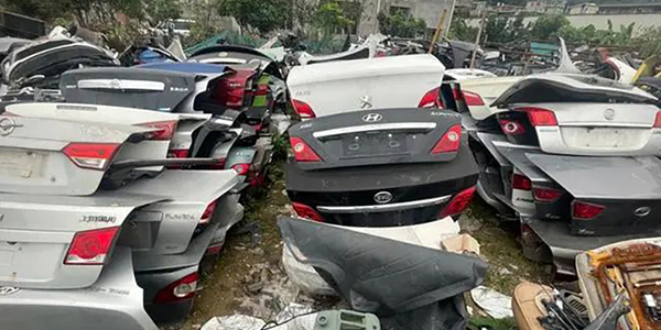 汽車拆解行業(yè)的回收閉環(huán)，少不了汽車保險杠破碎機(jī)