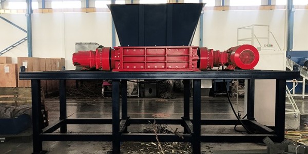 破布料堆積污染大難回收？恩派特破布撕碎機來助力！