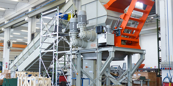 廢棄鋰電池如何處理？少不了汽車鋰電池破碎機(jī)