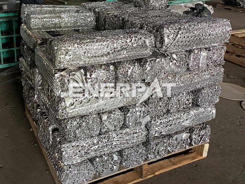 沖壓廢料壓塊機