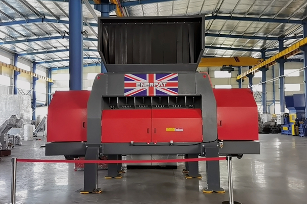 山東某環保技術公司定制電子垃圾破碎設備案例 山東某環保技術公司定制電子垃圾破碎設備案例