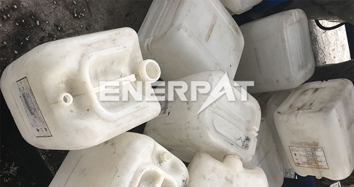 塑料桶撕碎機(jī) 塑料桶撕碎機(jī)